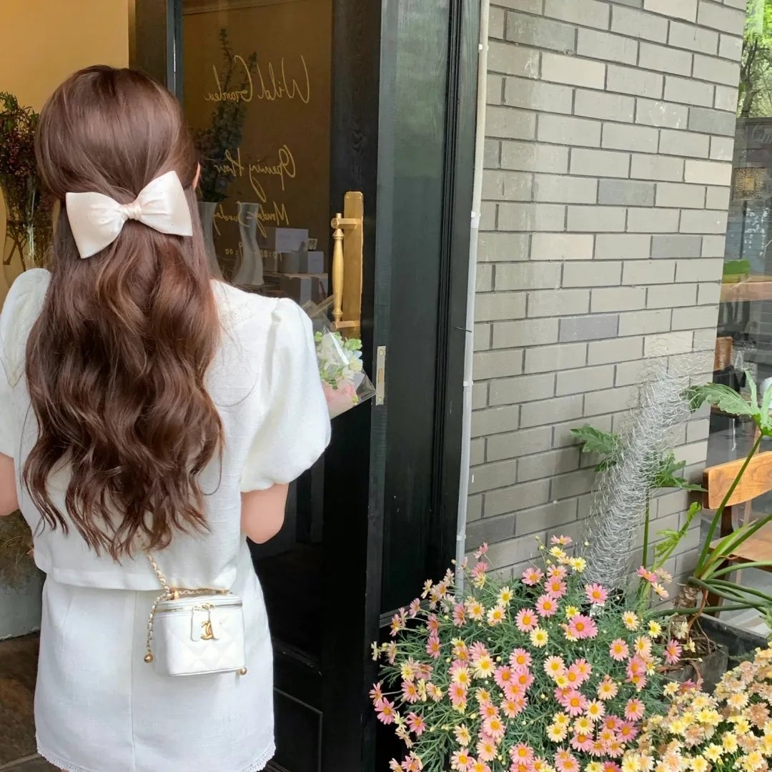 你的眼睛在追问